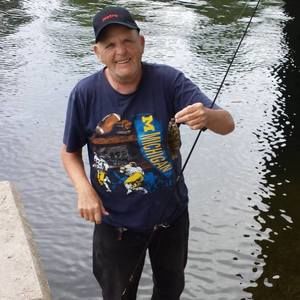 Meet your Posher, Gary